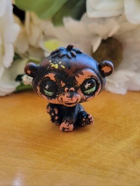 FLAWED Littlest Pet Shop LPS #663 Messiest Monkey Brown Chimpanzee Green Eyes